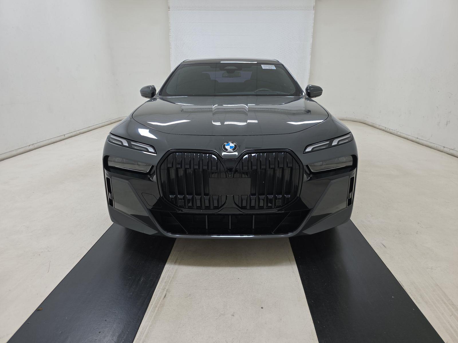 2024 BMW 7 Series 740i