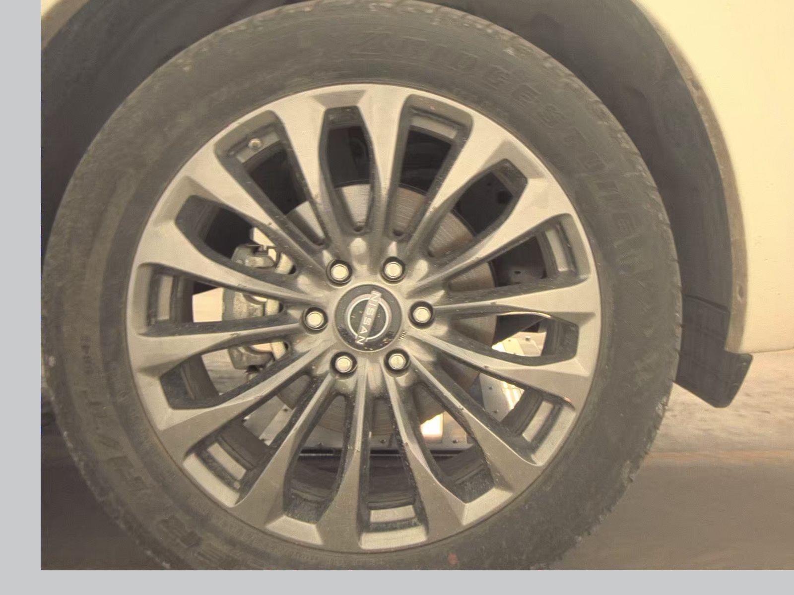 NISSAN ARMADA - 10