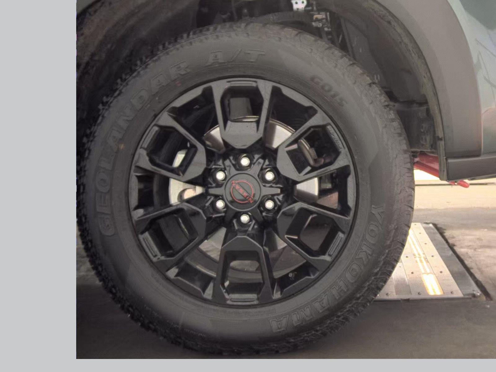 NISSAN ARMADA - 10