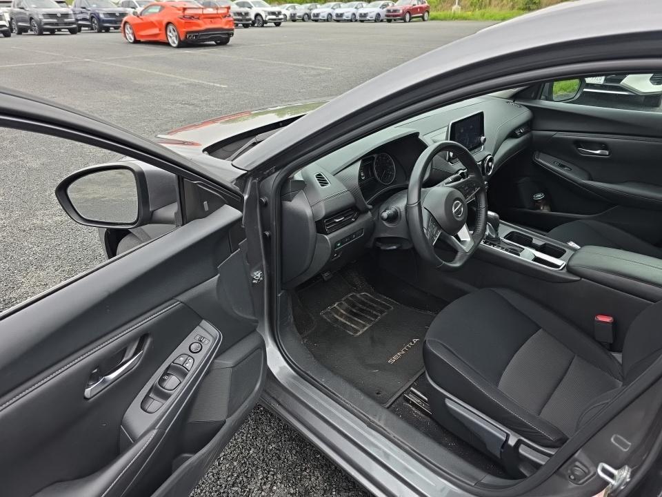 NISSAN SENTRA - 4