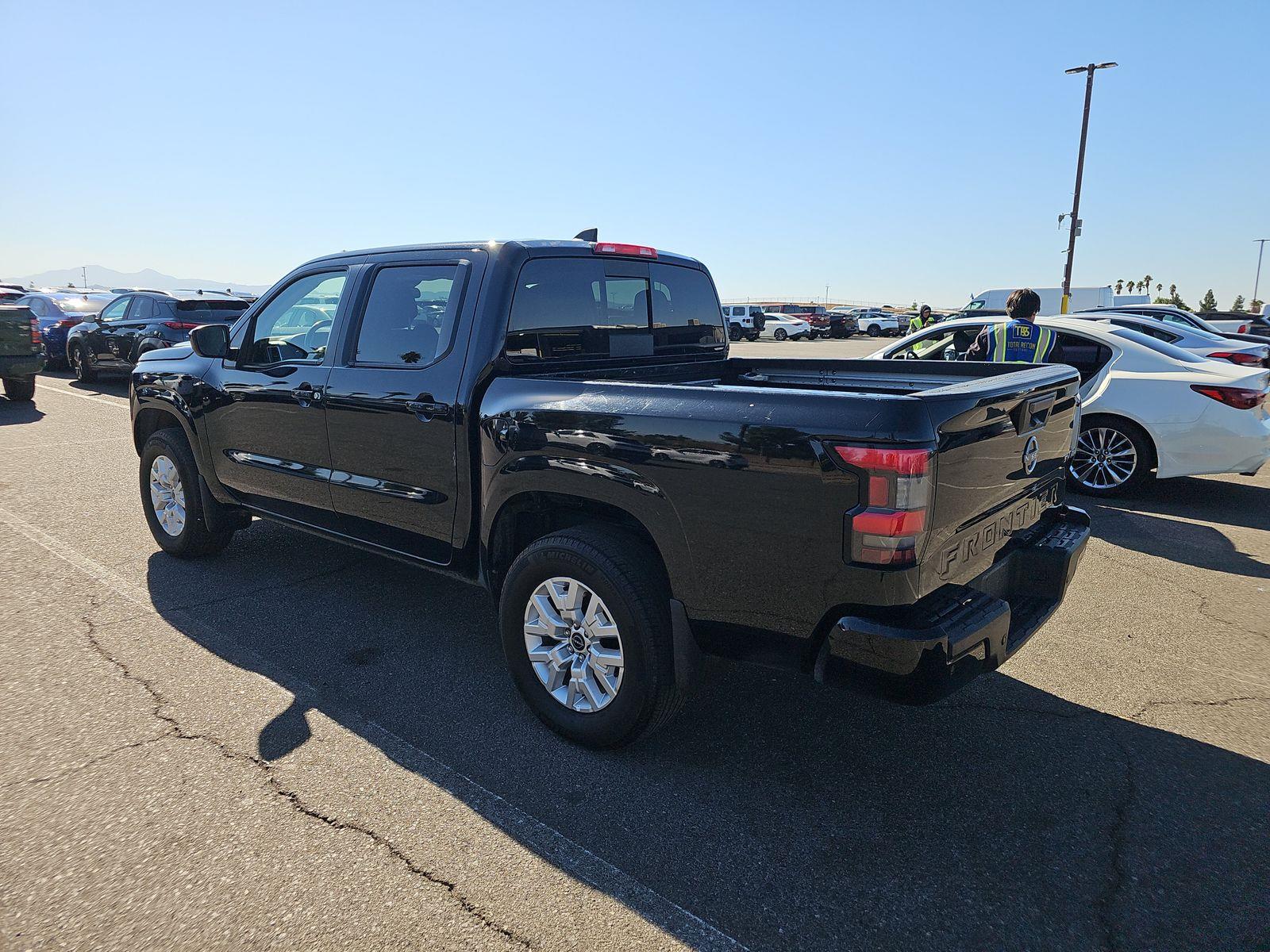 2023 Nissan Frontier SV Crew Cab Short Bed