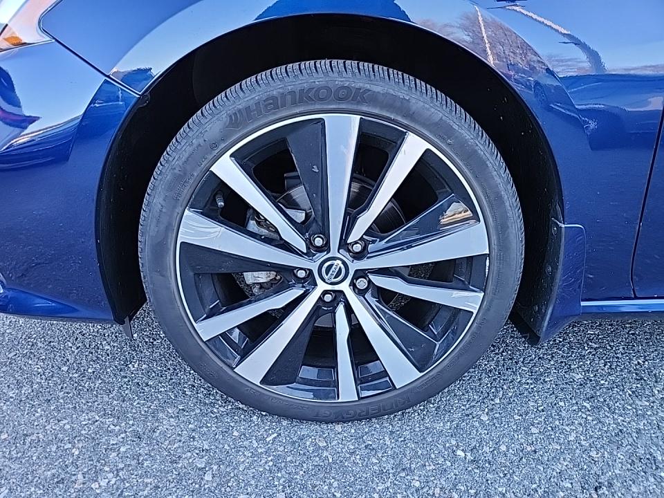 2021 Nissan Altima SR