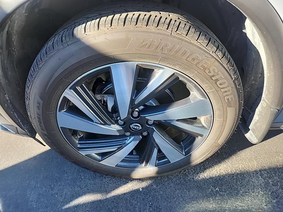 2022 Nissan Murano SL