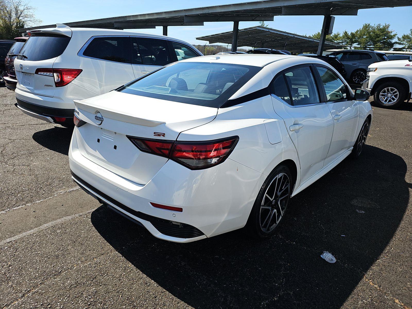 NISSAN SENTRA - 4