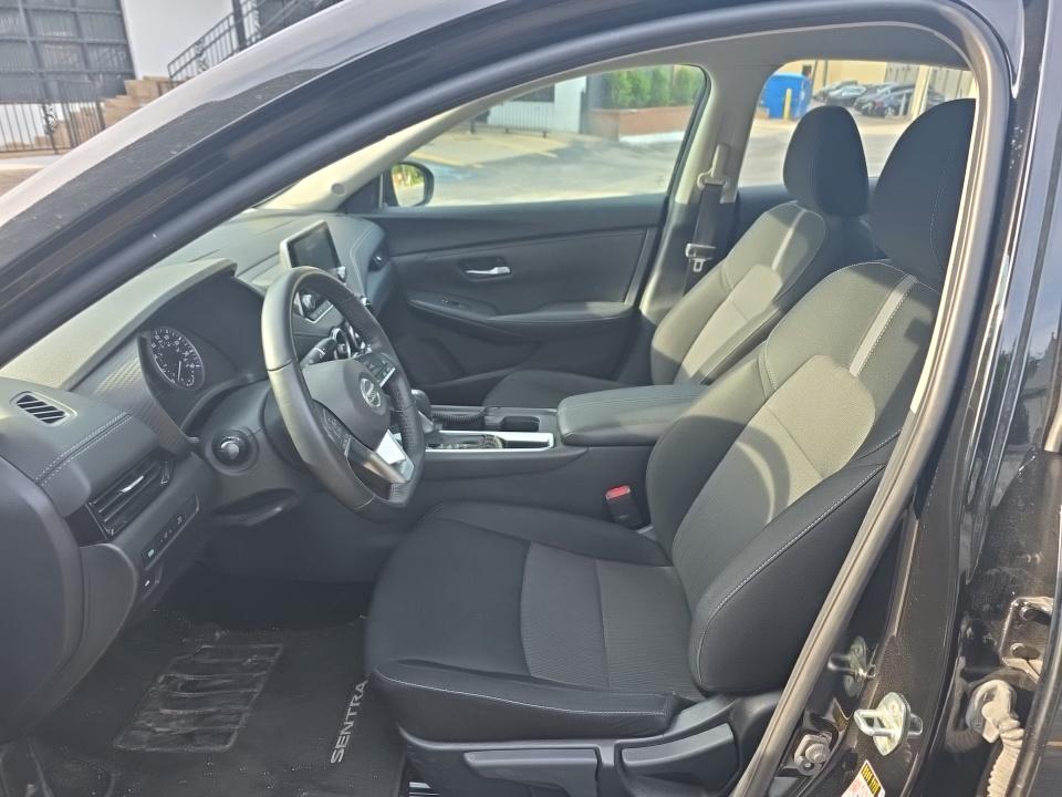 NISSAN SENTRA - 4