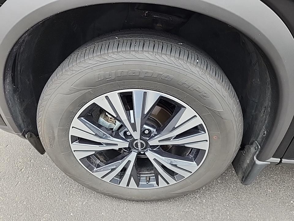 Used 2023 Nissan Rogue SV with VIN 5N1BT3BB8PC771438 for sale in Minneapolis, Minnesota