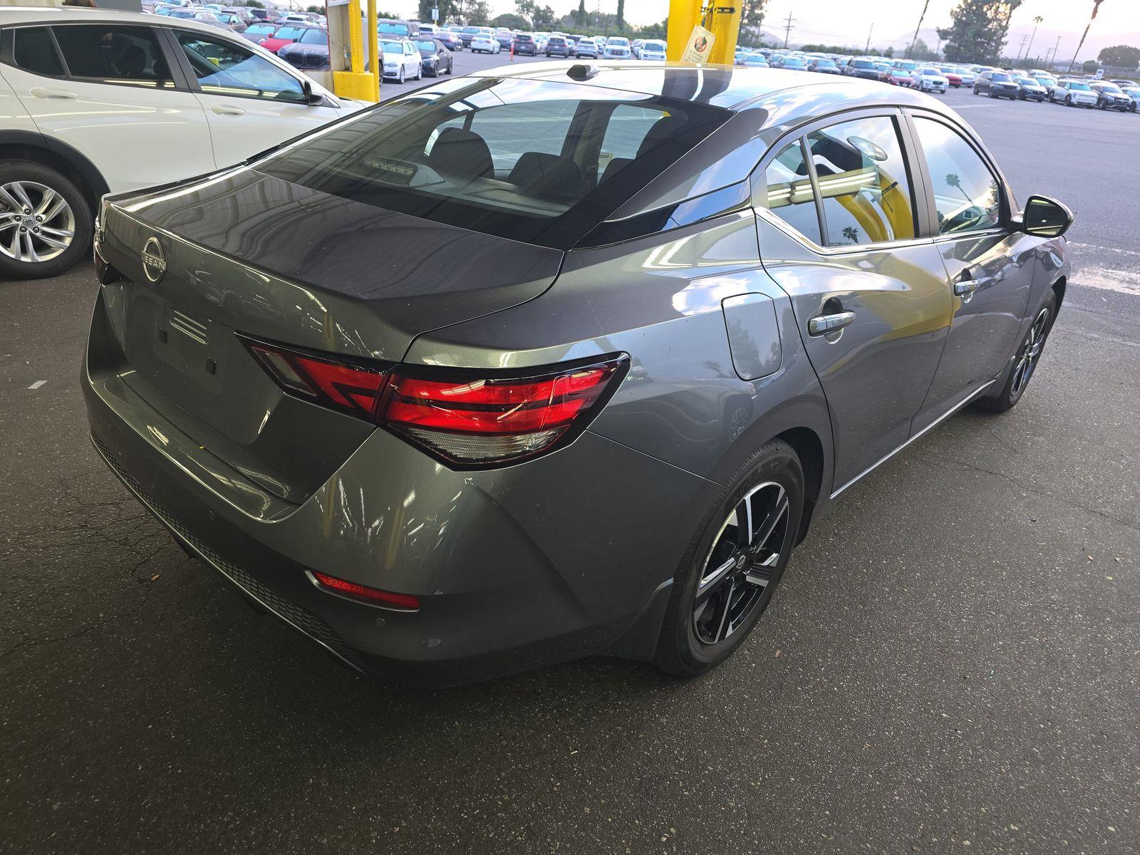 NISSAN SENTRA - 4