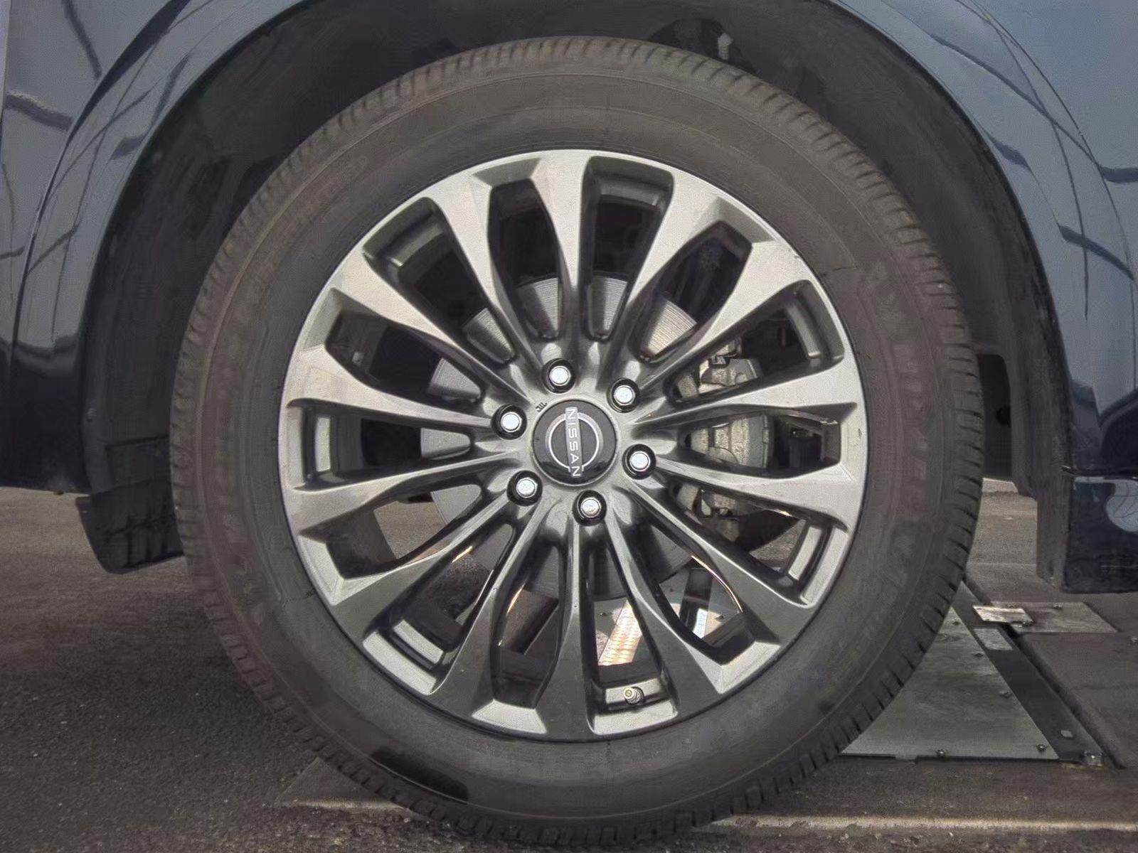 NISSAN ARMADA - 9