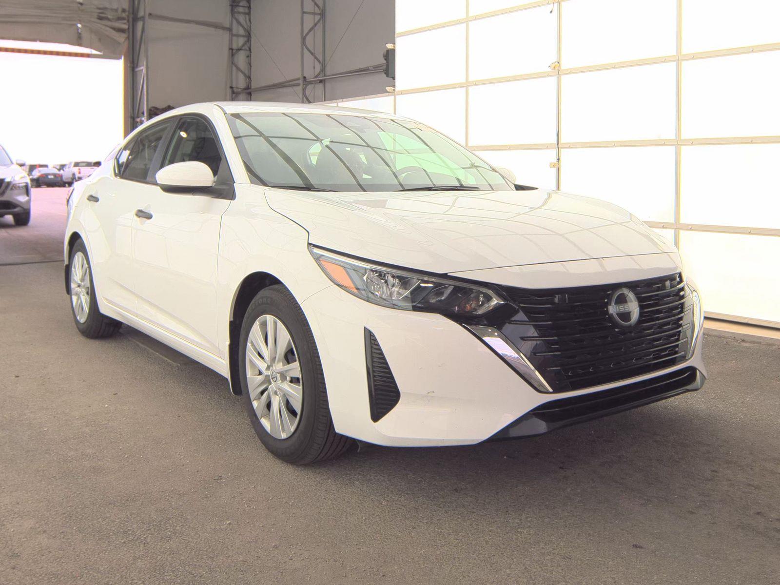 NISSAN SENTRA - 4