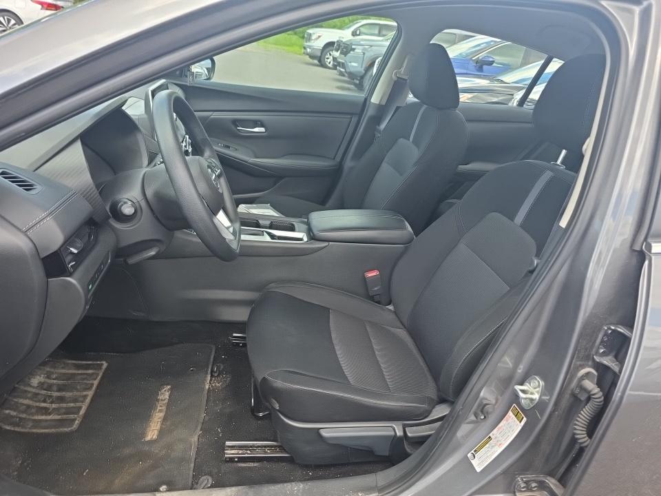 NISSAN SENTRA - 4
